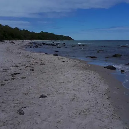 Δωμάτια σε οικογενειακή κατοικία Haus Ebel Putgarten